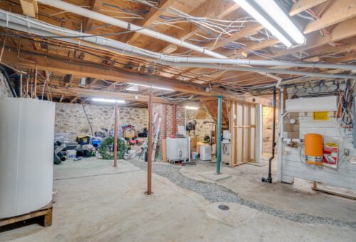 Cave/ chambre froide